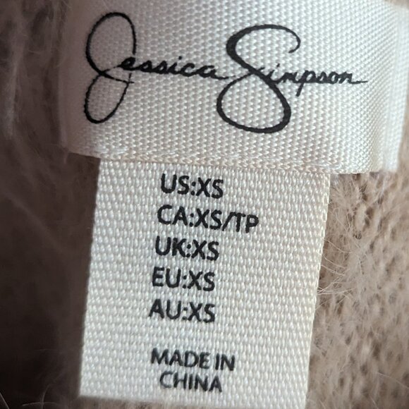 Jessica Simpson Size XS Beige Fuzzy Sweater - Picture 4 of 9